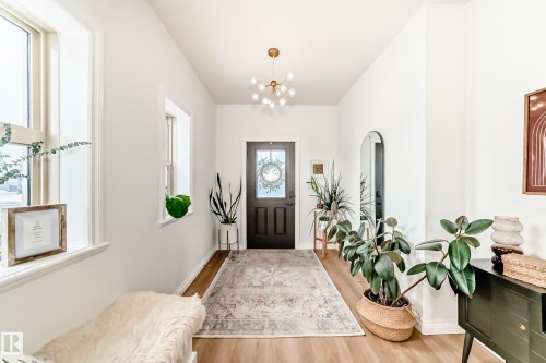 1 Governor Place, Spruce Grove, AB - Indoor