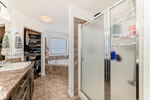 1 Governor Place, Spruce Grove, AB - Indoor Photo Showing Bathroom