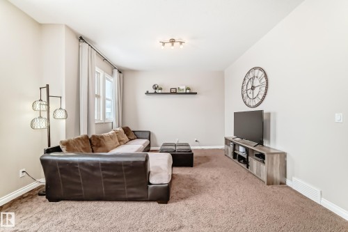 1 Governor Place, Spruce Grove, AB - Indoor