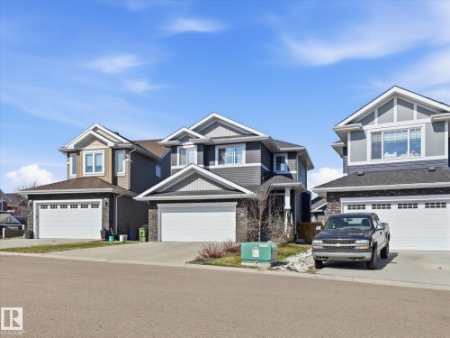 1815 Tanager Close, Edmonton, AB - Outdoor With Facade