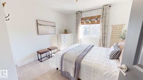 7217 Chivers Place, Edmonton, AB - Indoor Photo Showing Bedroom