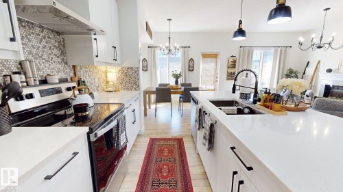 7217 Chivers Place, Edmonton, AB - Indoor Photo Showing Kitchen With Double Sink With Upgraded Kitchen