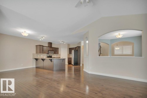 8 Kingdom Place, Leduc, AB - Indoor