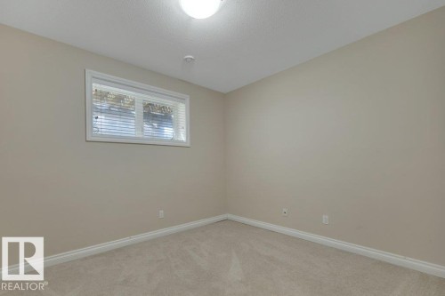 8 Kingdom Place, Leduc, AB - Indoor Photo Showing Other Room