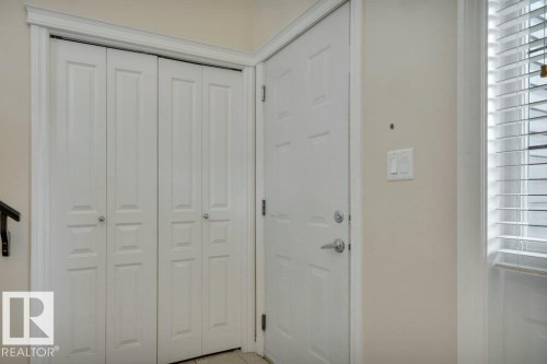 8 Kingdom Place, Leduc, AB - Indoor Photo Showing Other Room