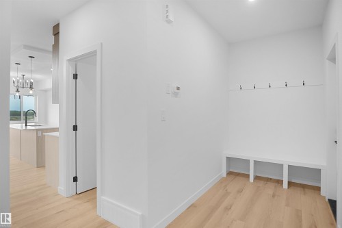 117 Peirwyck Loop, Spruce Grove, AB - Indoor Photo Showing Other Room
