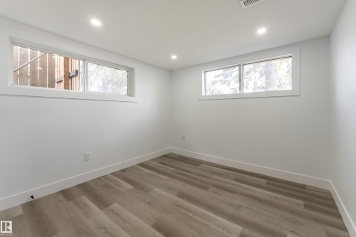 11844 St Albert Trail, Edmonton, AB - Indoor Photo Showing Other Room