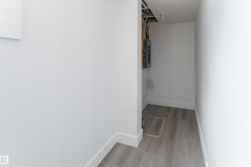 11844 St Albert Trail, Edmonton, AB - Indoor Photo Showing Other Room