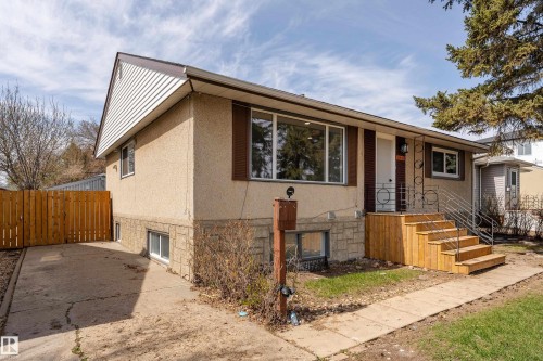 11844 St Albert Trail, Edmonton, AB - Outdoor