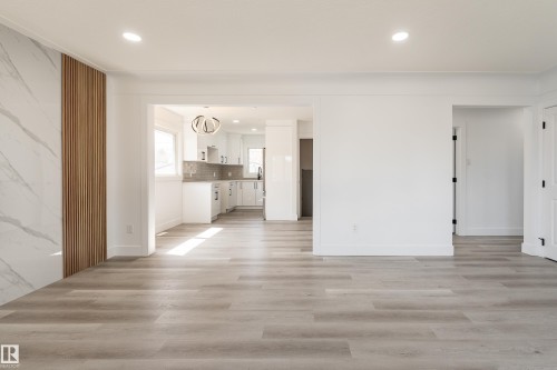 11844 St Albert Trail, Edmonton, AB - Indoor