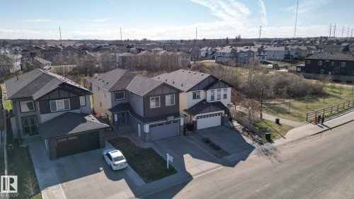 3623 8 Street, Edmonton, AB 