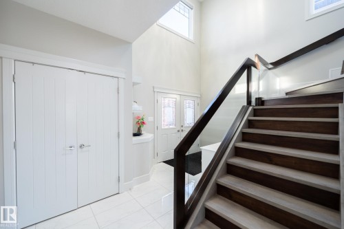 3623 8 Street, Edmonton, AB 