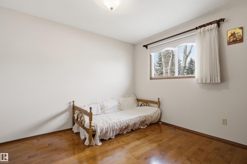 13222 116 Street, Edmonton, AB - Indoor Photo Showing Bedroom