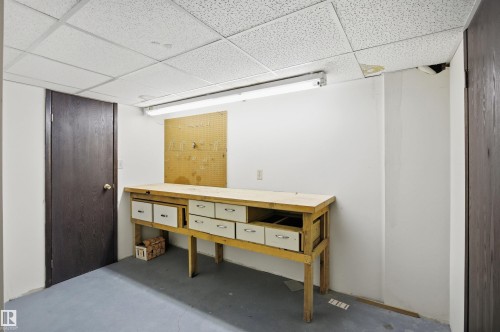 13222 116 Street, Edmonton, AB - Indoor
