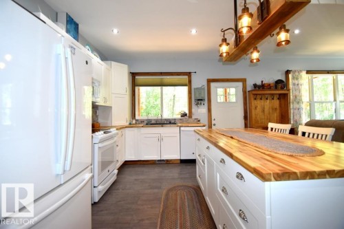 309 Debbie Dr (Skeleton Lake), Rural Athabasca County, AB - Indoor