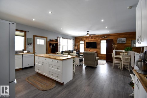 309 Debbie Dr (Skeleton Lake), Rural Athabasca County, AB - Indoor