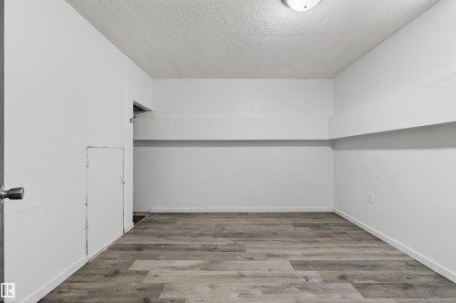 10522 79 Avenue, Edmonton, AB - Indoor Photo Showing Other Room