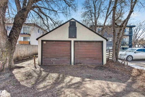 10522 79 Avenue, Edmonton, AB - Outdoor