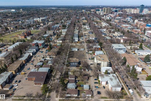 10522 79 Avenue, Edmonton, AB - Outdoor With View