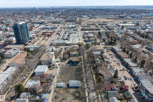 10522 79 Avenue, Edmonton, AB - Outdoor With View