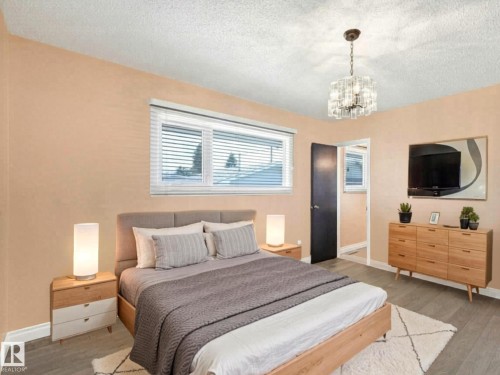 6303 92B Avenue, Edmonton, AB - Indoor Photo Showing Bedroom