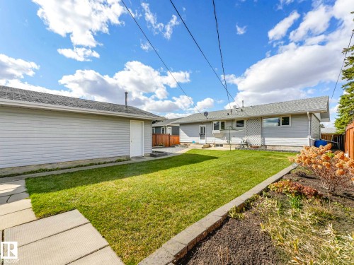 6303 92B Avenue, Edmonton, AB - Outdoor