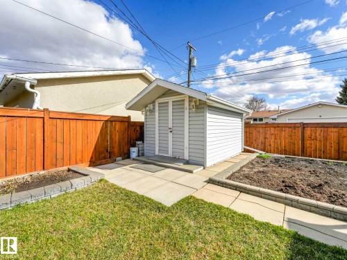 6303 92B Avenue, Edmonton, AB - Outdoor