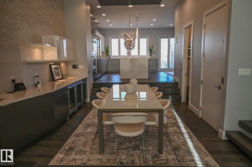 9509 99B Street, Edmonton, AB - Indoor