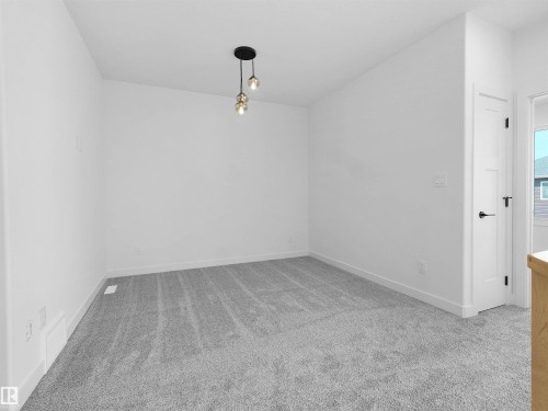 3520 45 Avenue, Beaumont, AB - Indoor Photo Showing Other Room