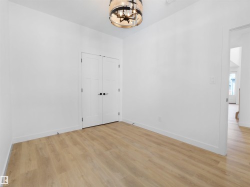 3520 45 Avenue, Beaumont, AB - Indoor Photo Showing Other Room