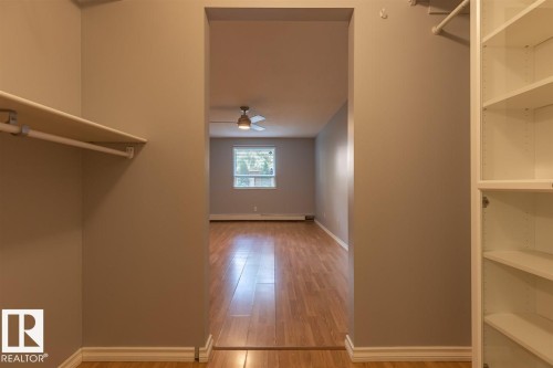 108 9010 106 Avenue, Edmonton, AB - Indoor Photo Showing Other Room
