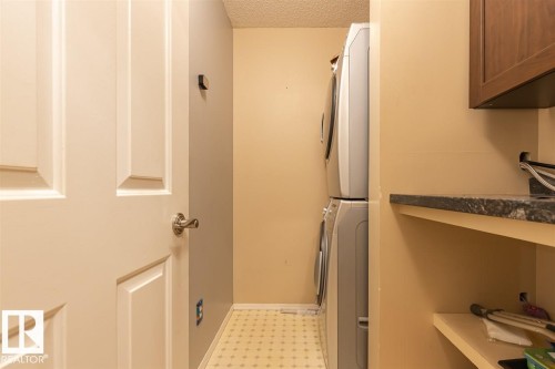 108 9010 106 Avenue, Edmonton, AB - Indoor