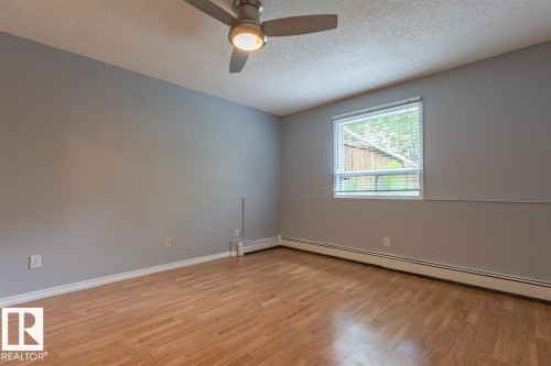 108 9010 106 Avenue, Edmonton, AB - Indoor Photo Showing Other Room