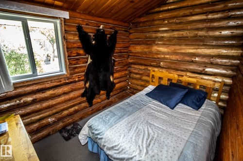 18 Horseshoe Bay Drive, Rural St. Paul County, AB - Indoor Photo Showing Bedroom