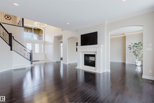 4118 Westcliff Heath, Edmonton, AB - Indoor Photo Showing Living Room With Fireplace