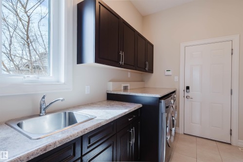 4118 Westcliff Heath, Edmonton, AB - Indoor Photo Showing Laundry Room