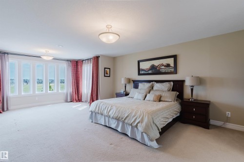 4118 Westcliff Heath, Edmonton, AB - Indoor Photo Showing Bedroom