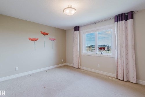 4118 Westcliff Heath, Edmonton, AB - Indoor