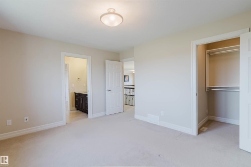 4118 Westcliff Heath, Edmonton, AB - Indoor Photo Showing Other Room