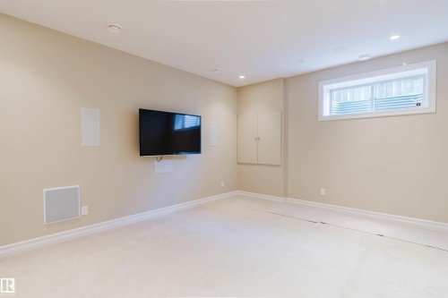 4118 Westcliff Heath, Edmonton, AB - Indoor