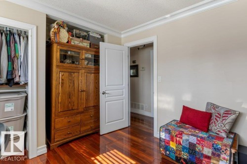 25 Mount Royal Drive, St. Albert, AB - Indoor Photo Showing Other Room