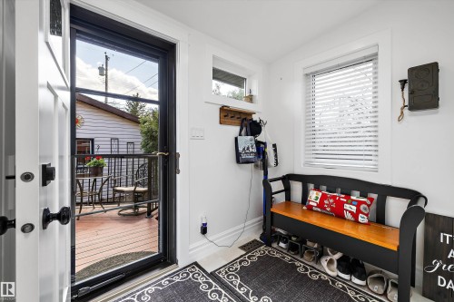 7739 80 Avenue, Edmonton, AB - Indoor