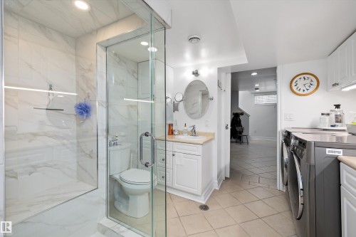 7739 80 Avenue, Edmonton, AB - Indoor