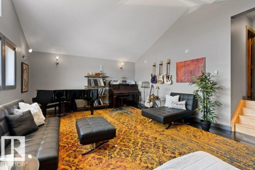 3335 32 Avenue, Edmonton, AB - Indoor