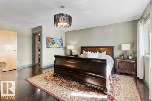 3335 32 Avenue, Edmonton, AB - Indoor Photo Showing Bedroom