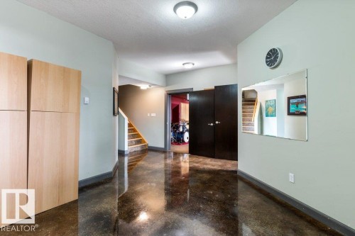 3335 32 Avenue, Edmonton, AB - Indoor Photo Showing Other Room