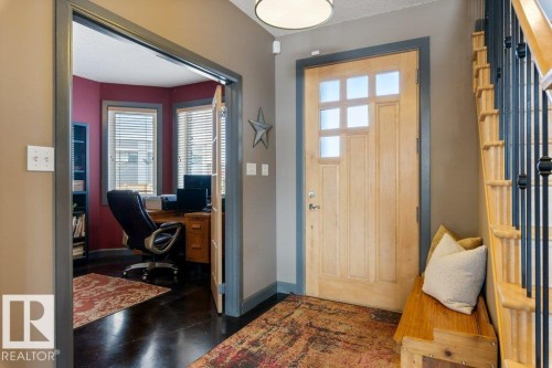 3335 32 Avenue, Edmonton, AB - Indoor Photo Showing Other Room