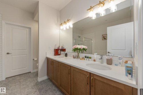 169 Stonehouse Way, Leduc, AB - Indoor Photo Showing Bathroom