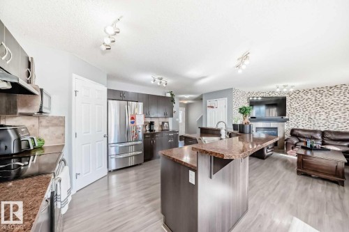 227 Avena Circle, Leduc, AB - Indoor Photo Showing Kitchen With Double Sink With Upgraded Kitchen