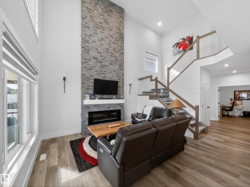 75 Willow Link, Fort Saskatchewan, AB - Indoor With Fireplace